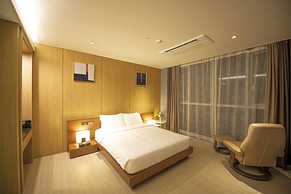 J One Hotel Cheongju