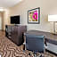 La Quinta Inn & Suites by Wyndham Artesia