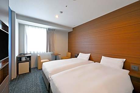 Economy Twin Room - Non-Smoking