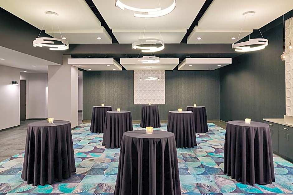 Aloft South Bend