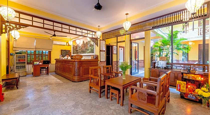 Thanh Van Hotel