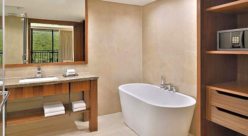 Courtyard by Marriott Mahabaleshwar