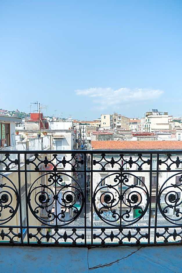 Naples Gateway Rooms