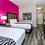 La Quinta Inn & Suites by Wyndham Fredericksburg