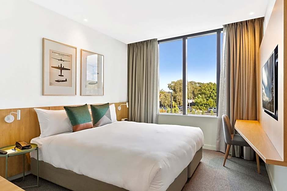 Mantra on Sydney Airport