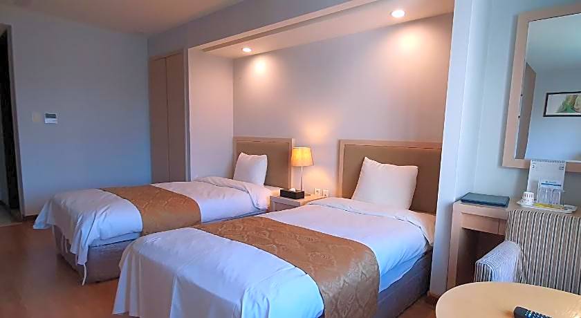 Gyeongpo Beach Hotel