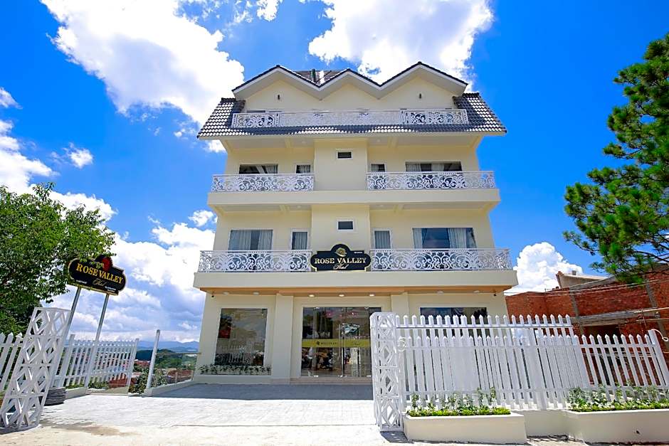 Rose Valley Hotel