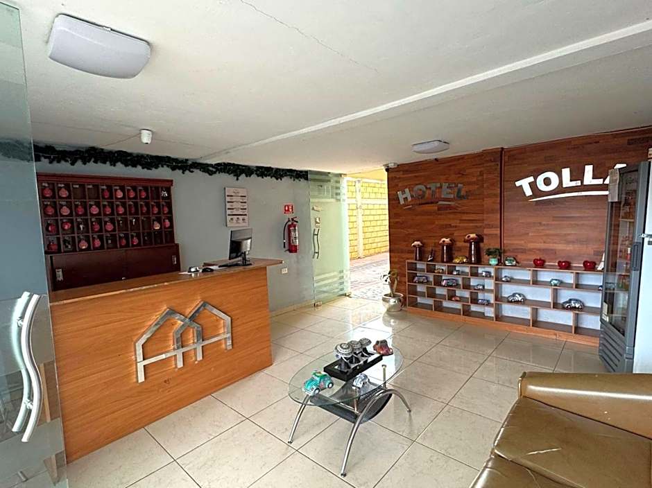 OYO Hotel Familiar Tollan