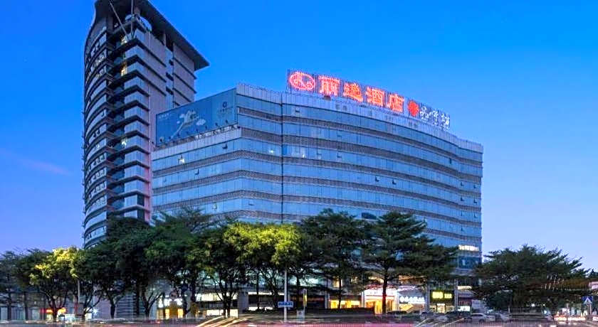 Leisure Hotel