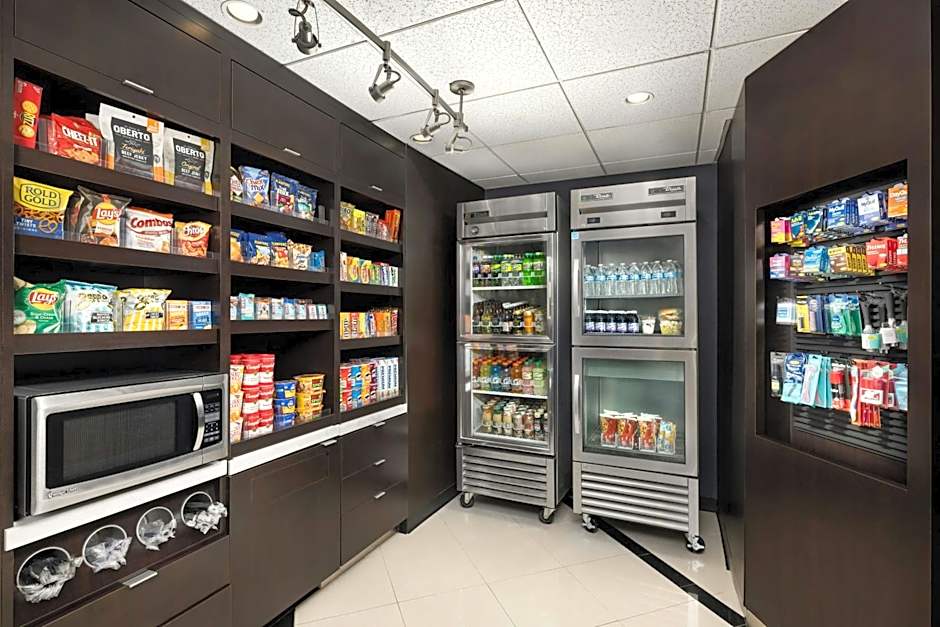 Courtyard by Marriott Montvale