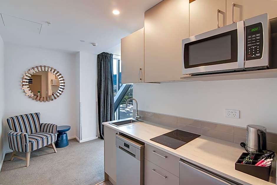 Ramada by Wyndham Queenstown Central