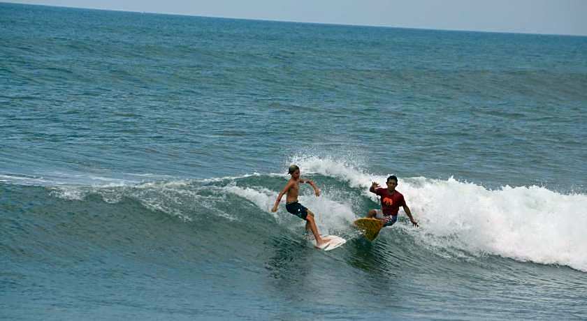 Dabumito Guest House