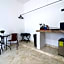 Spacious King Room near Beach & Quinta