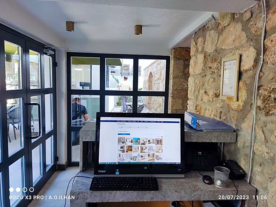 Royal Hayat Hotel Old Town