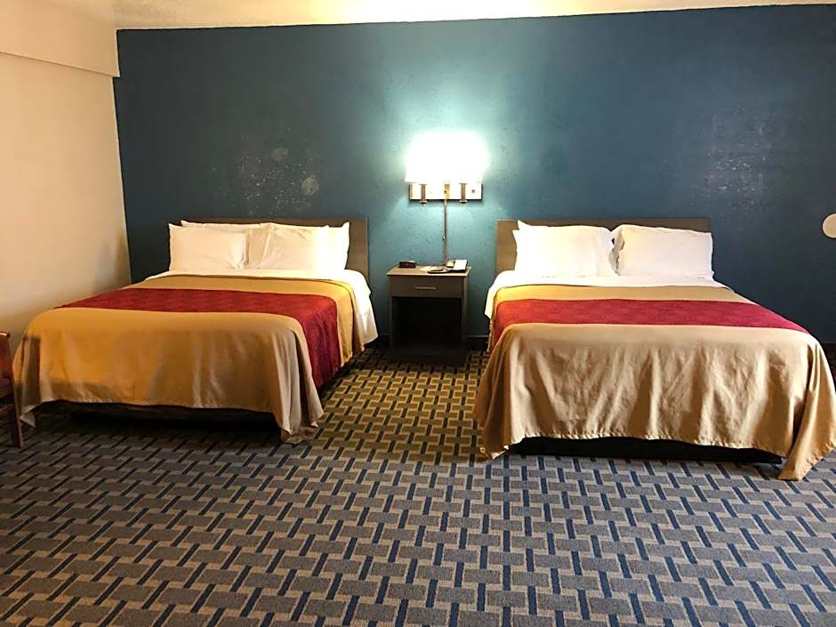 Econo Lodge Cranston - Providence
