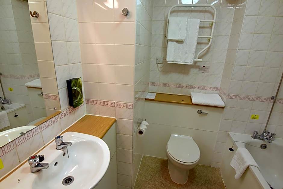 Royal Oak by Greene King inns