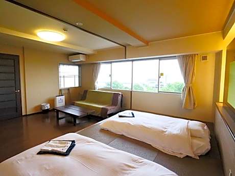Suite with Lake View