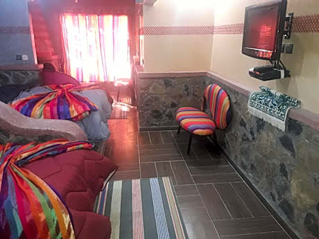 Family Room (4 Adults)