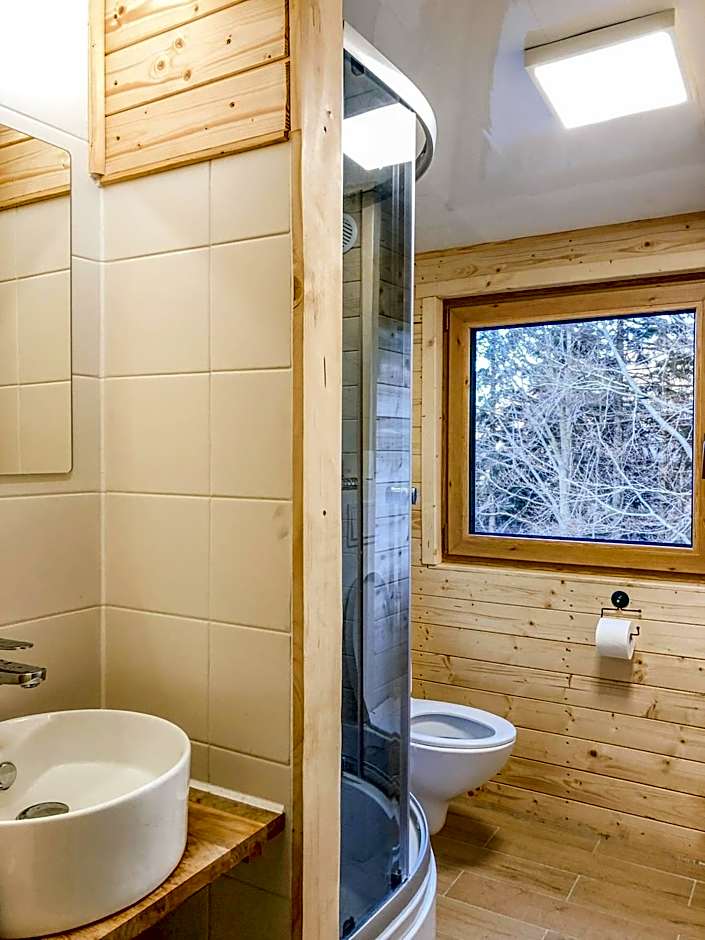 Klimatyczna Chatka u Podnóża Góry