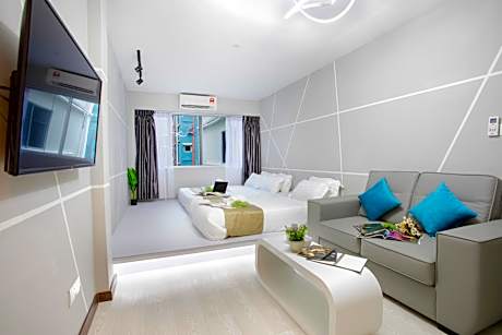 Futuristic Junior Suite