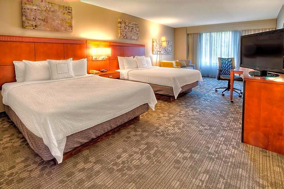 Courtyard by Marriott Memphis Germantown