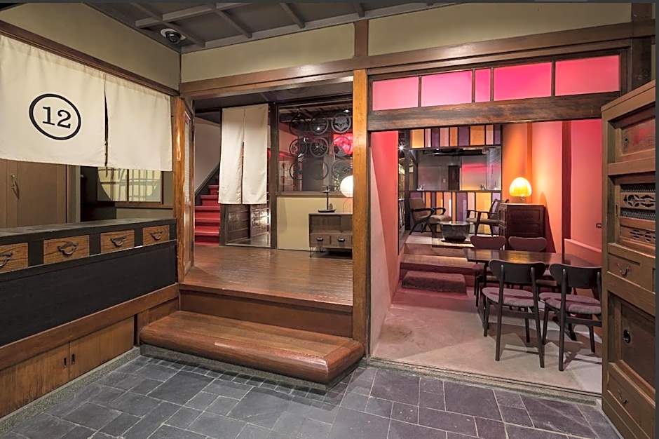 ダース旅館＆カフェ（Dozen-Ryokan＆Cafe）