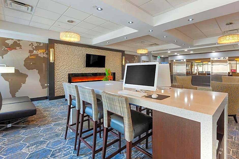 Best Western Plus Toronto Airport Hotel