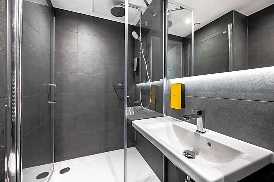 Staycity Aparthotels Frankfurt Airport