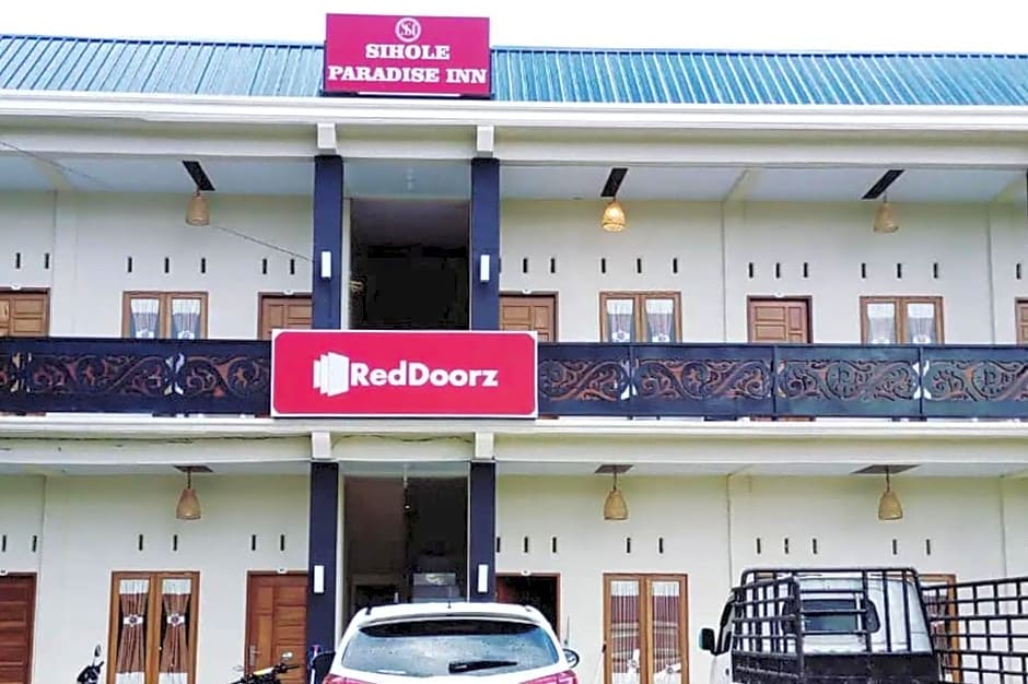 RedDoorz @ Sihole Paradise Inn Parbaba