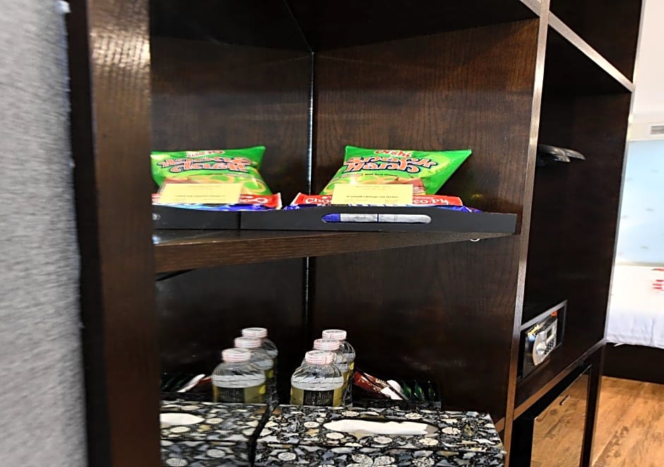 Bella Rosa Trendy Hotel