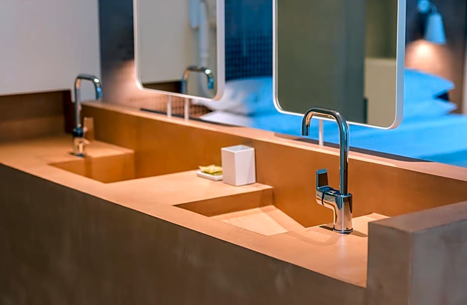 Bitzaro Grande Hotel & Suites