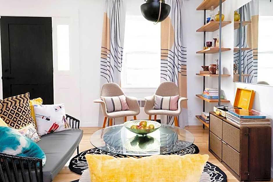 The Norsdale plus CMYK Motel on 10 acres in Phoenicia