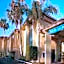 California Inn and Suites Bakersfield
