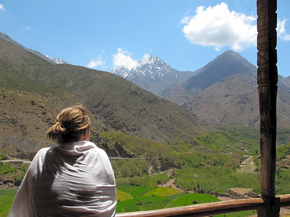 Tamatert Guest House