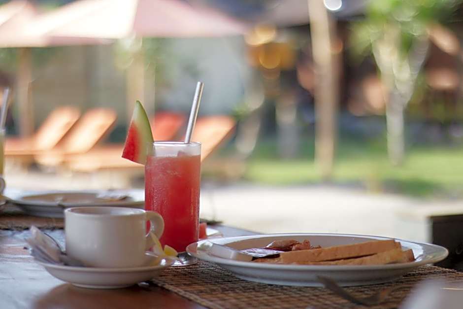 D'Muncuk Huts Lembongan