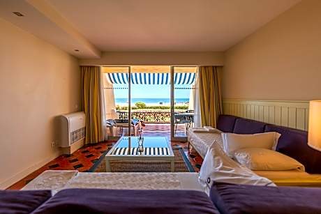 FAMILY ROOM SEA VIEW