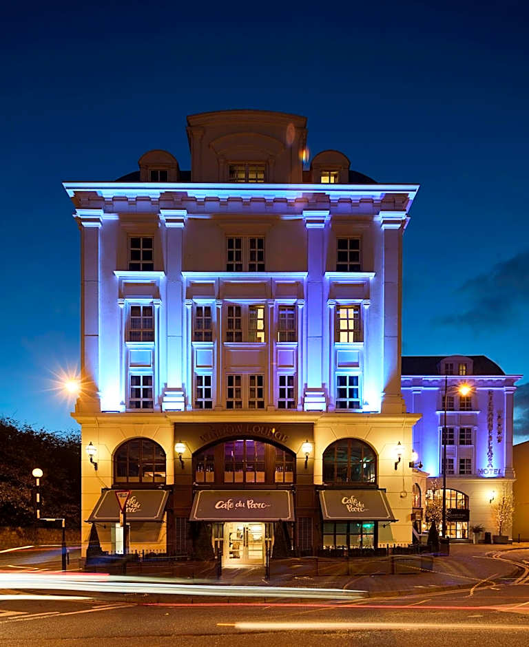 Killarney Plaza Hotel & Spa