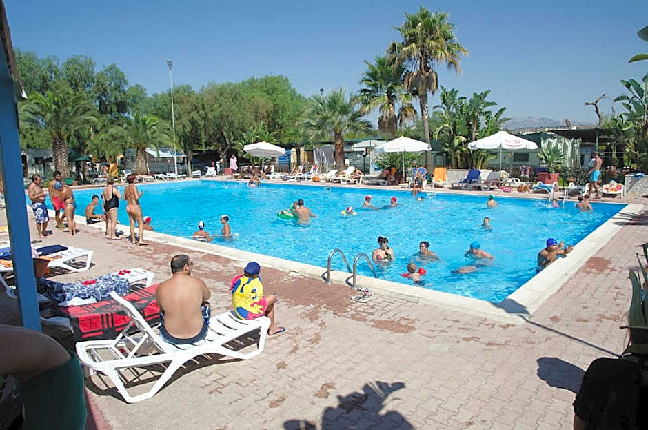 Kamemi Village & Camping