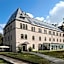 Lofty Kampus Garnizon