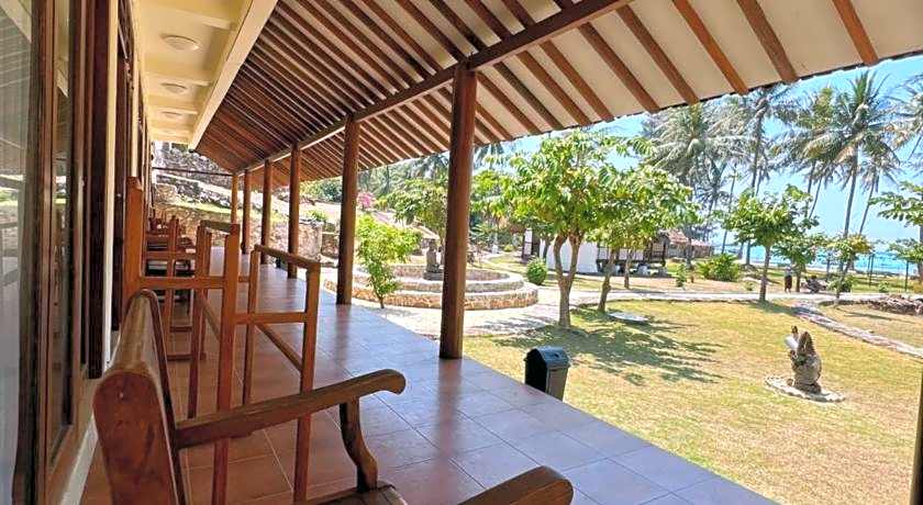 Arys Lagoon Bungalow & Hotel