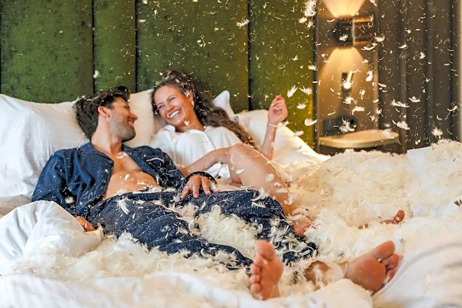 ARPURIA l 4 Star Superior l Adults Only