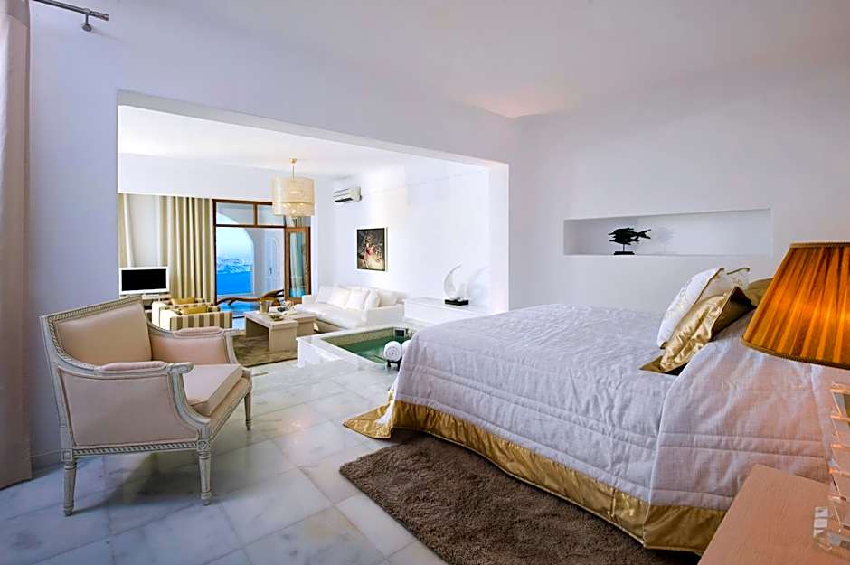 Gold Suites