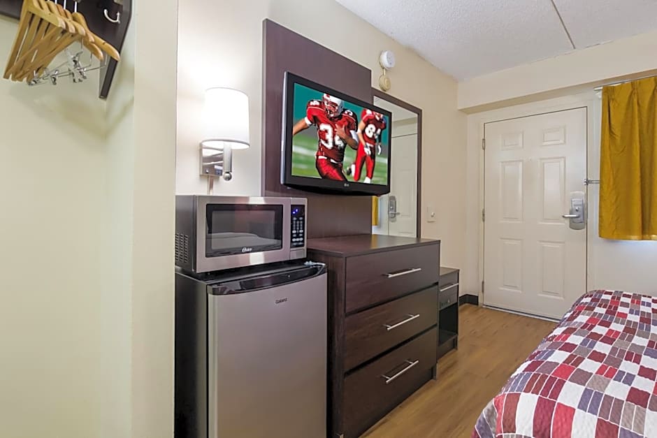 Red Roof Inn Shelbyville