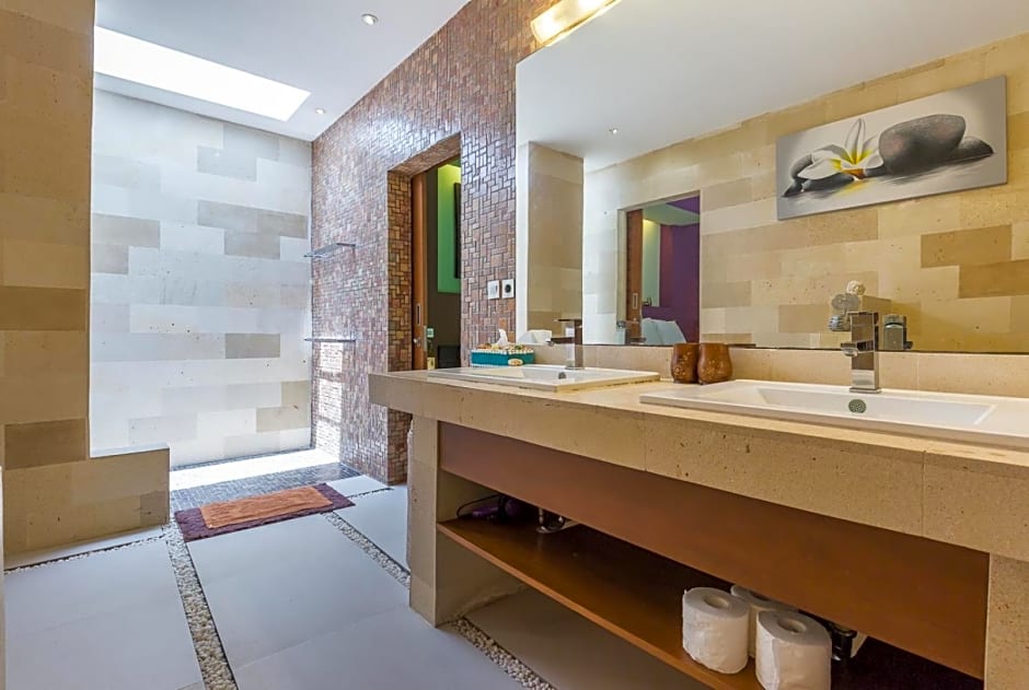 Villa Pilou – Tanah Lot, WY