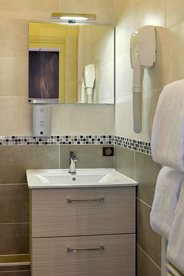 Logis Hôtel Le Saint Florent