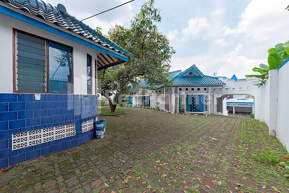 Biru Homestay Bandung Mitra By RedDoorz – Bandung, KY