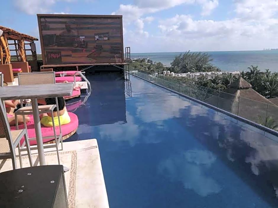 Hotel BelÃ³ Isla Mujeres All Inclusive