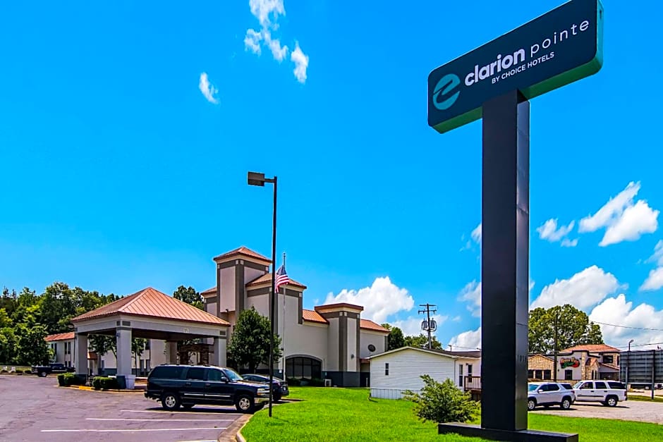 Clarion Pointe South Boston - Danville East