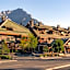 Fox Hotel And Suites