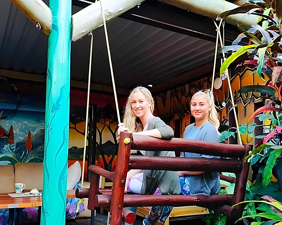 Mantis and Moon Backpackers and Surf Hostel